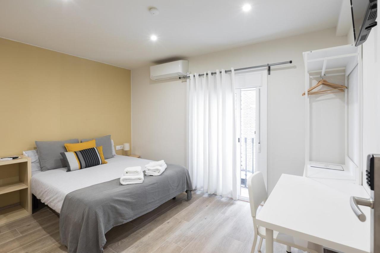 Hostal Oliveta Barcelona Eksteriør bilde